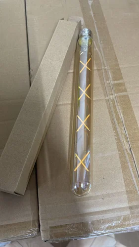 T 300 8w filament lamp