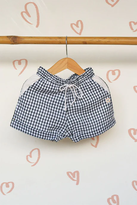 'Rain Drops keep falling' unisex shorts in black checks