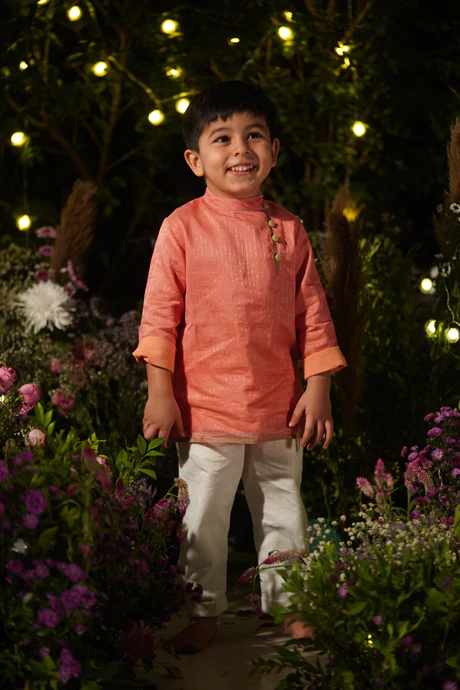 Kamal zari checkered unisex handwoven kurta