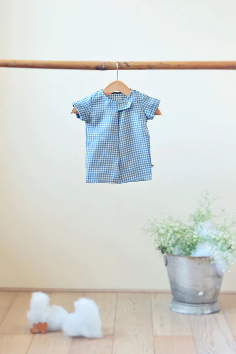 'Happy as a Clam' Big button Tee in Blue checks - Unisex (0-6 months)