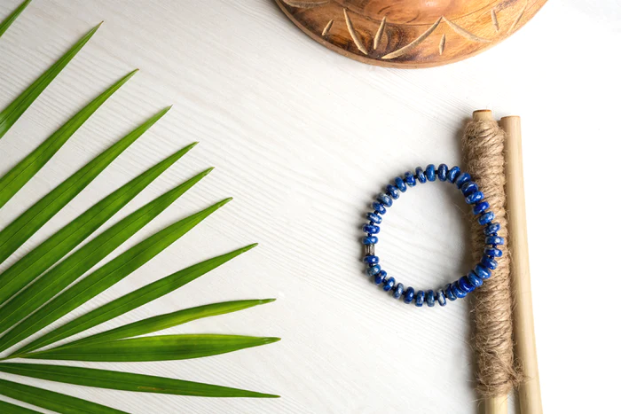 Lapis Lazuli for wisdom, self-expression, insomnia, depression &amp; thyroid issues