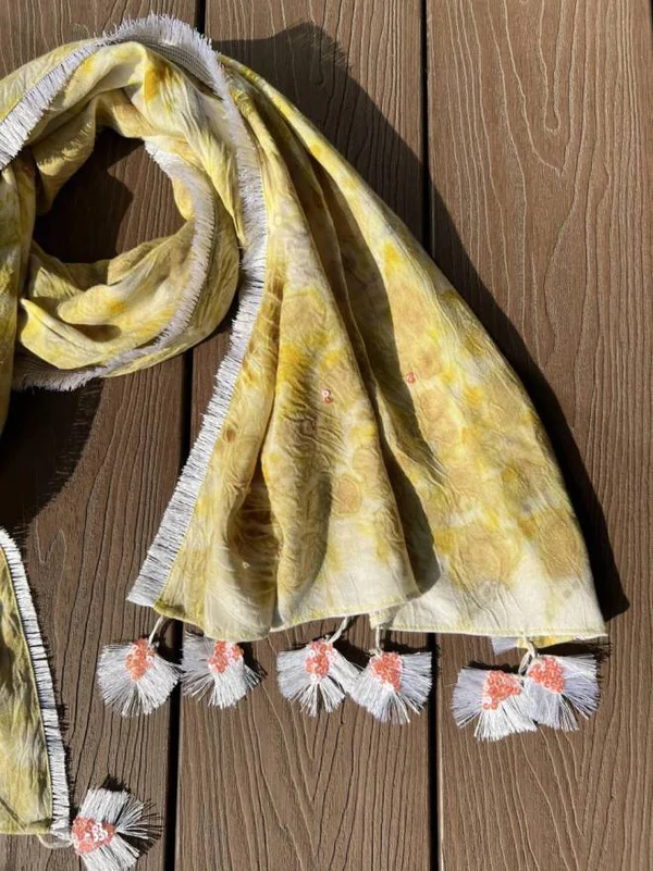 Wing flower scarf