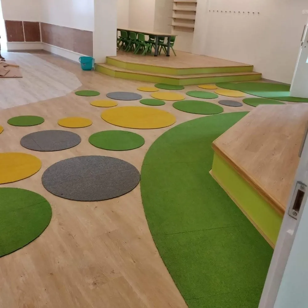 100% PP Multicolor Commercial Carpet Tile, For Office, Thickness: 6 - 8 mm