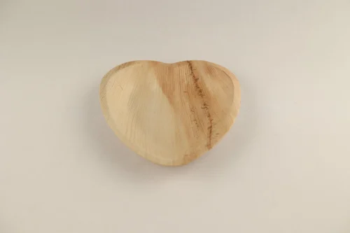Disposable areca leaf Heart Shaped Plate