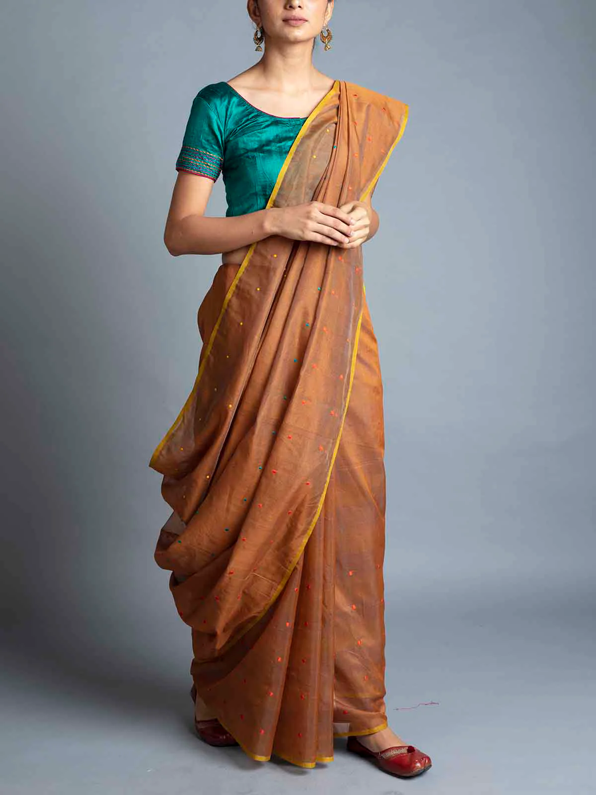 Handwoven Maheshwari With Dot Booti Saree Khaki With Blouse Piece