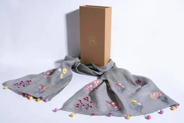 Grey Linen Scarf With Embroidered Flower Bunches & Fancy Tassels - Image 3