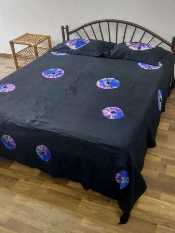 Hand Tie & Dye Handwoven Bed Sheet & Pillow Covers - Black, Pink & Purple - Image 2
