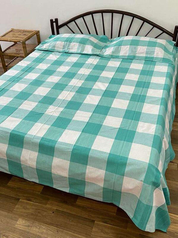 Handwoven Double Bed Cotton Bedsheet with Pillow Covers - White and Green - Image 2
