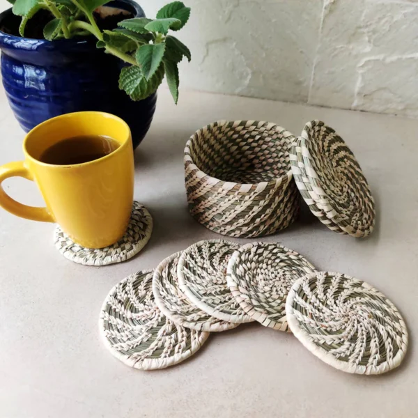Handwoven Sabai Grass Coasters - Pack of 6 round ones with 1 container