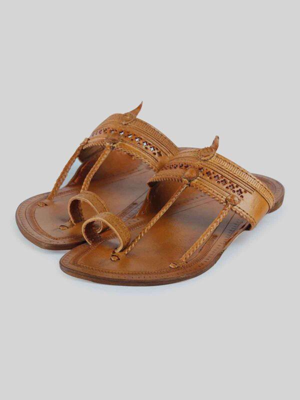 Kolhapuri Men's Embellish Chappal Tan - Image 5