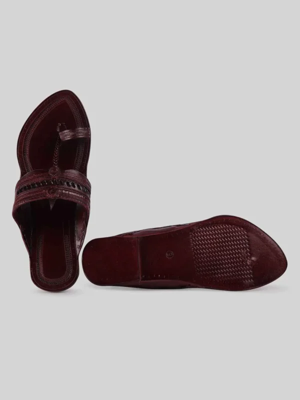 Kolhapuri Men's Enterlace Chappal Dark Brown - Image 2