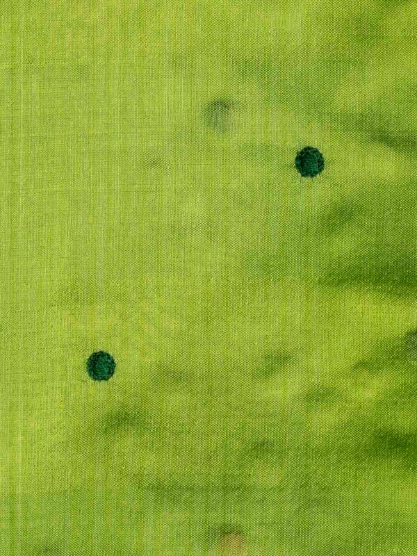 Handwoven Maheshwari With Dot Booti Saree Khaki With Blouse Piece - Image 3