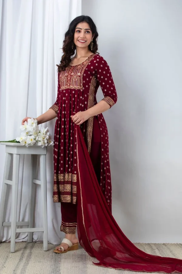 Kurti Pant Set - Image 4