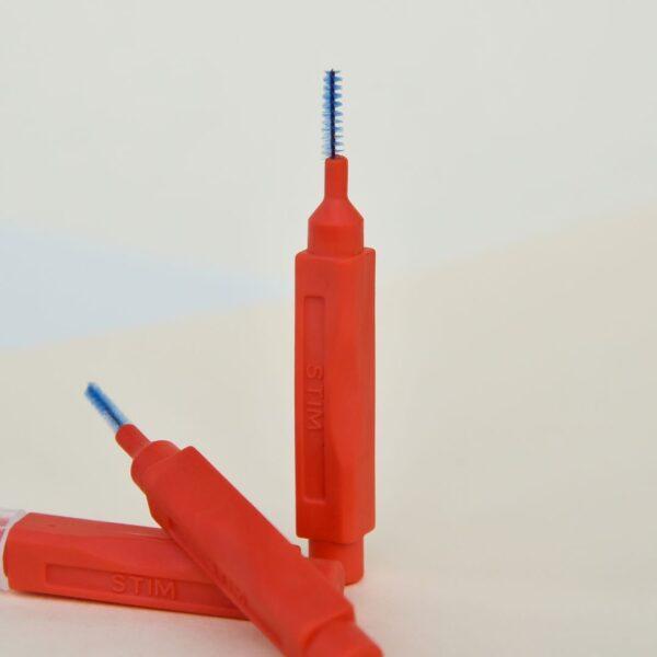 STIM Flosser - Pick And Floss - Image 2